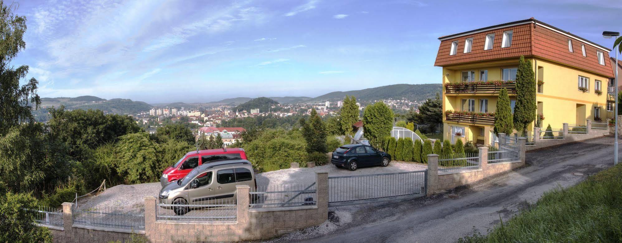 Pension PRIMUS Beroun  Bagian luar foto